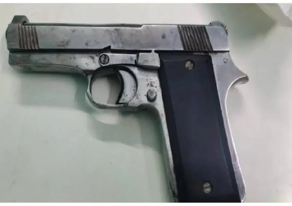 CCB arrests Madhya Pradesh gunmaker supplying illegal pistols to Bengaluru - News Karnataka