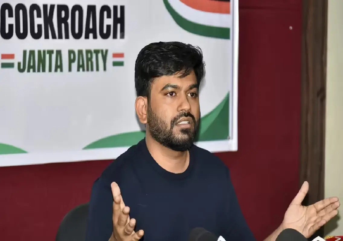 CJP's Abhijeet Dipke demands Amit Shah's resignation over NEET protest crackdown - News Karnataka