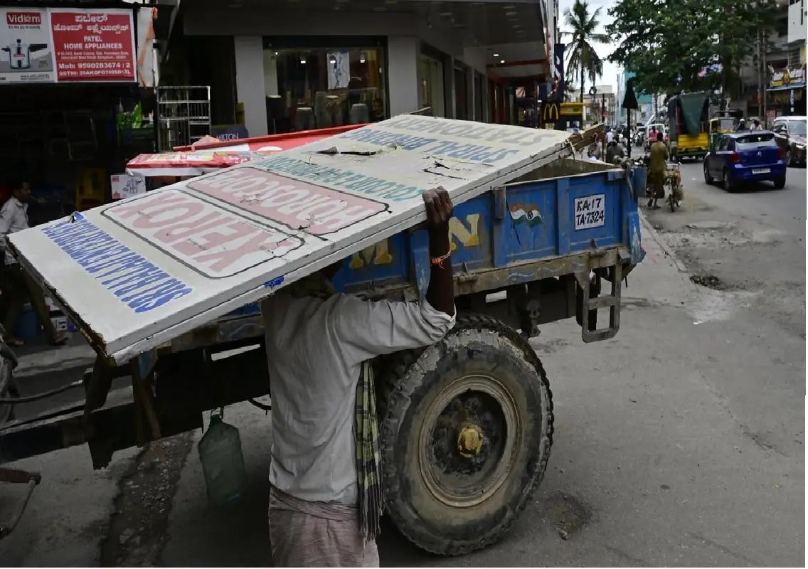 Footpath drive targets only 20% of Bengaluru roads: Minister - News Karnataka