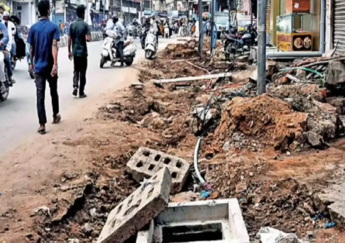 Freshly laid ORR road dug up, minister orders crackdown - News Karnataka