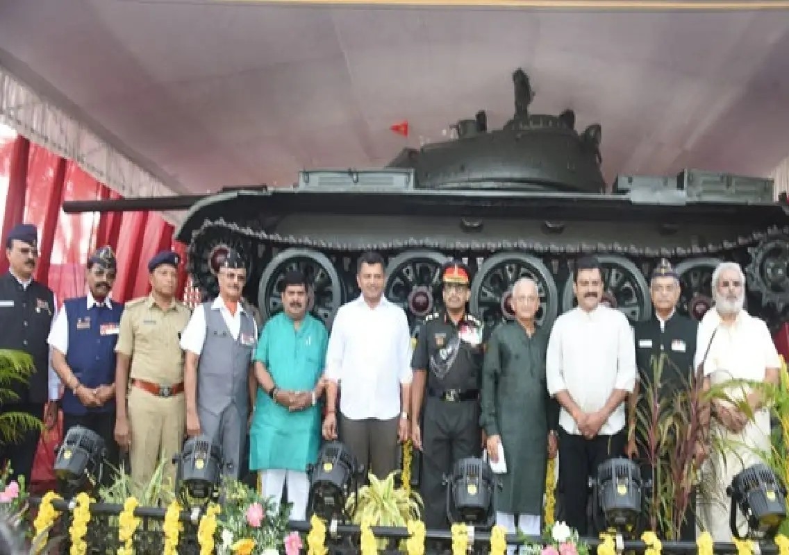 Historic 1971 war T-55 tank unveiled at Mangaluru War Memorial: WATCH - News Karnataka