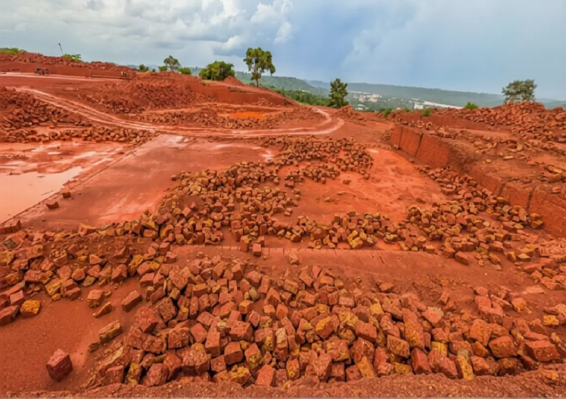 Illegal quarrying allegations spark outrage in Saripalla village - News Karnataka