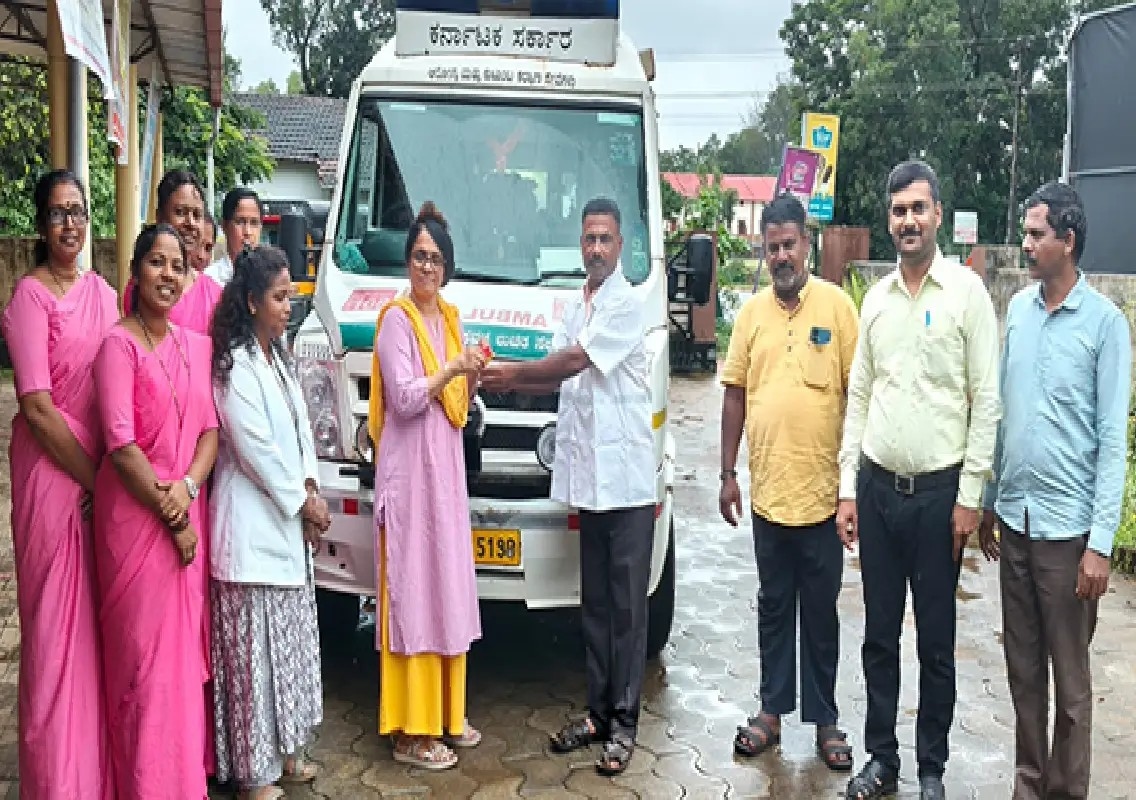 International Doctors' Day celebrated at Mandarthi PHC - News Karnataka