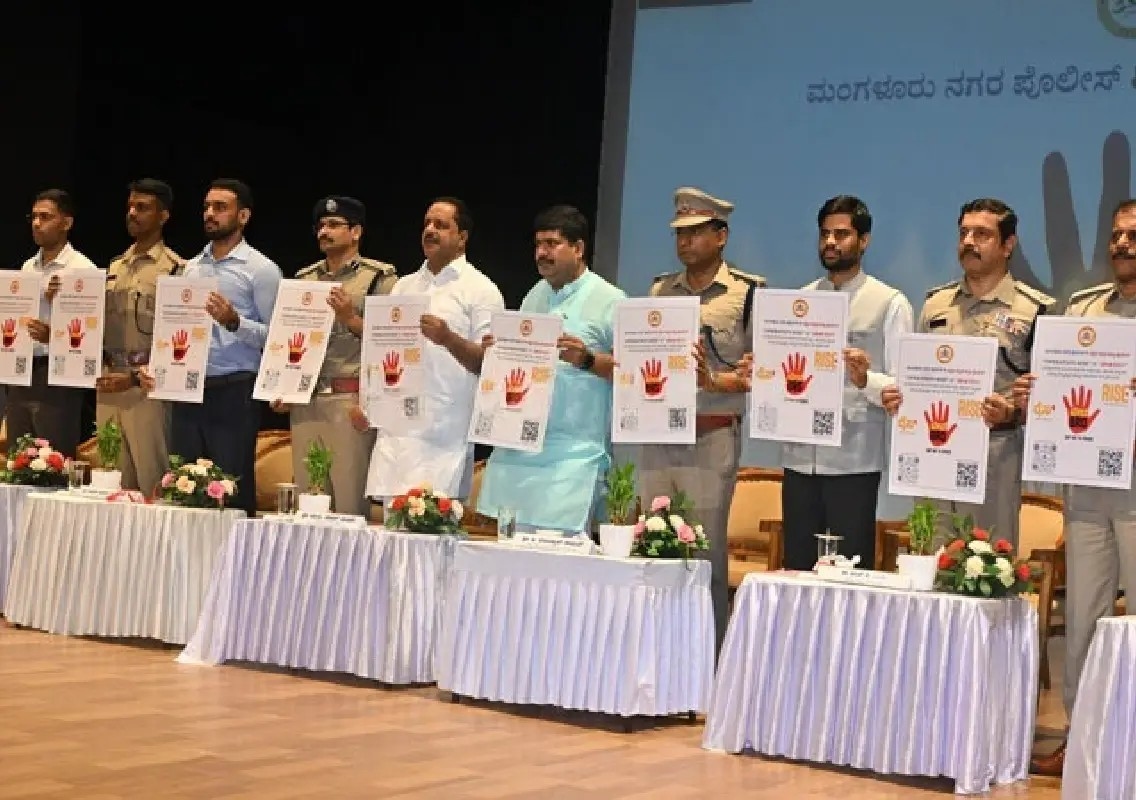Khader calls on students to join fight against drug menace - News Karnataka