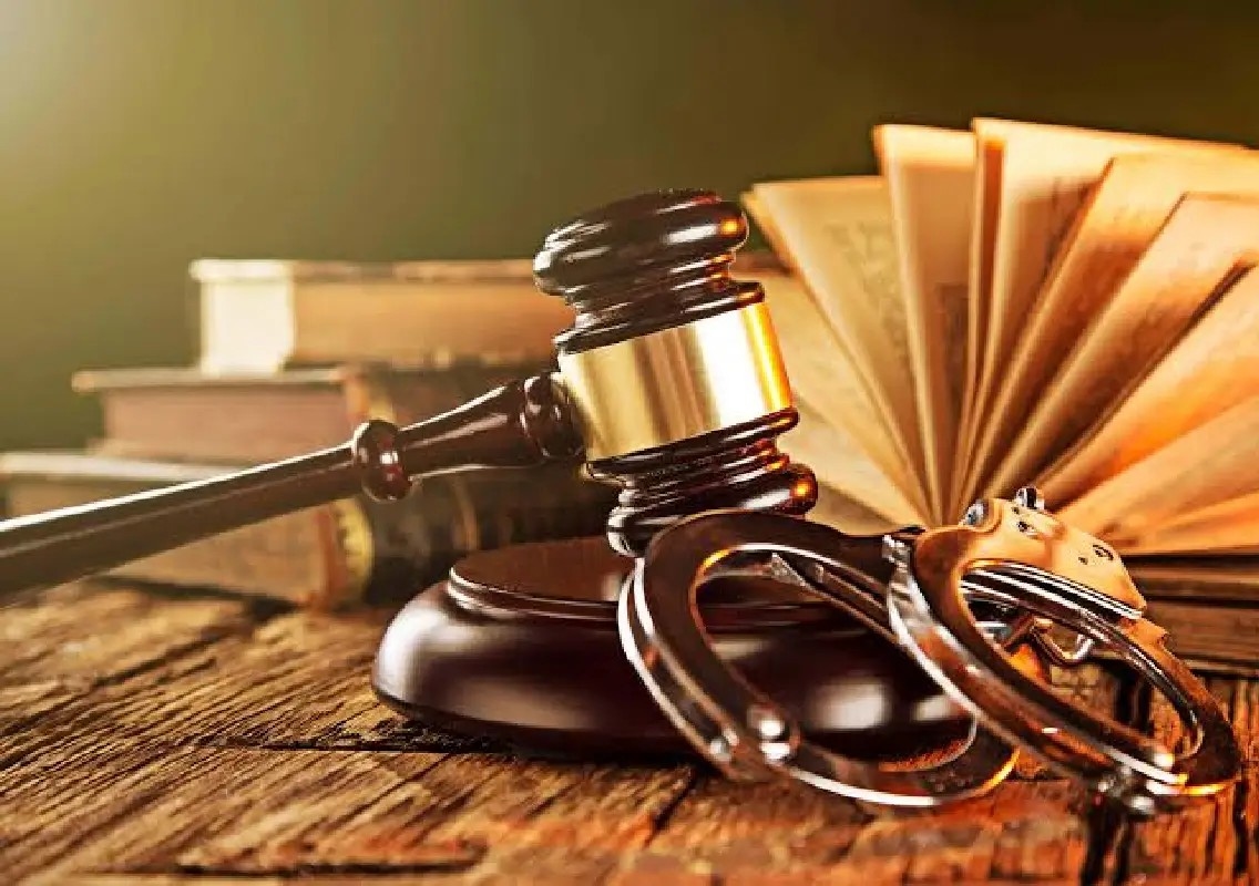 Lawyers refuse to defend temple theft accused, sparking legal debate - News Karnataka