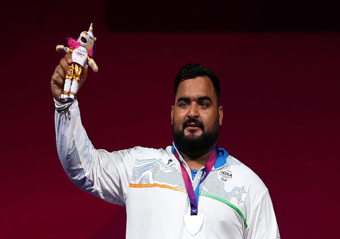 Lovepreet Singh wins CWG silver, misses gold by 1kg - News Karnataka