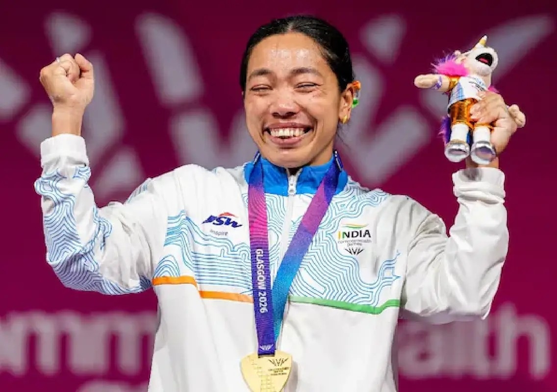 Mirabai Chanu lifts India to first Commonwealth Games gold - News Karnataka