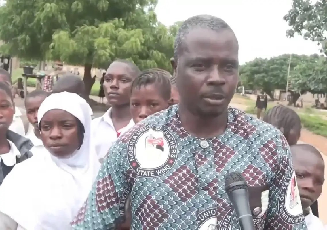 Nigerian students reunite with families after months in captivity - News Karnataka