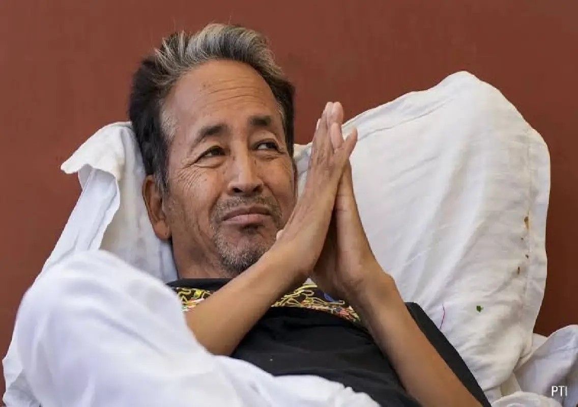 No legal action against protesters, then I'll end fast: Sonam Wangchuk - News Karnataka