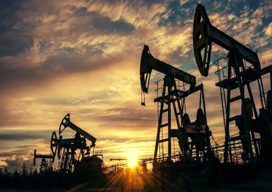 Oil prices steady as hopes of US-Iran talks ease market concerns - News Karnataka