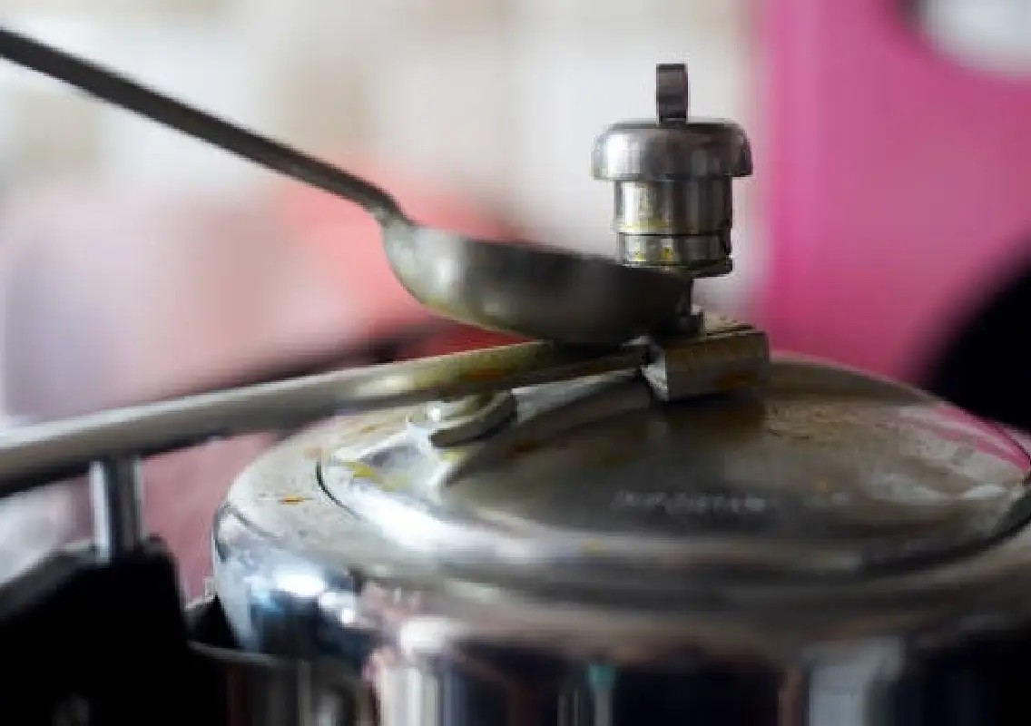 PG owners seek strict cooking ban after Bommasandra gas leak - News Karnataka