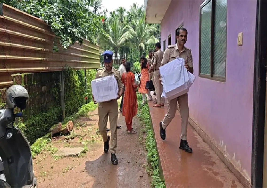 Police seize more evidence in Puttur fake currency printing case - News Karnataka