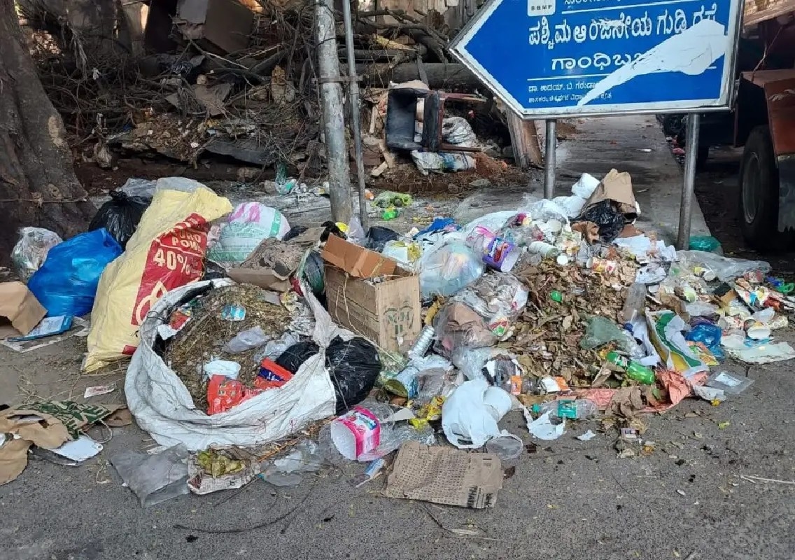 Residents question lack of action on plastic waste in Basavanagudi - News Karnataka