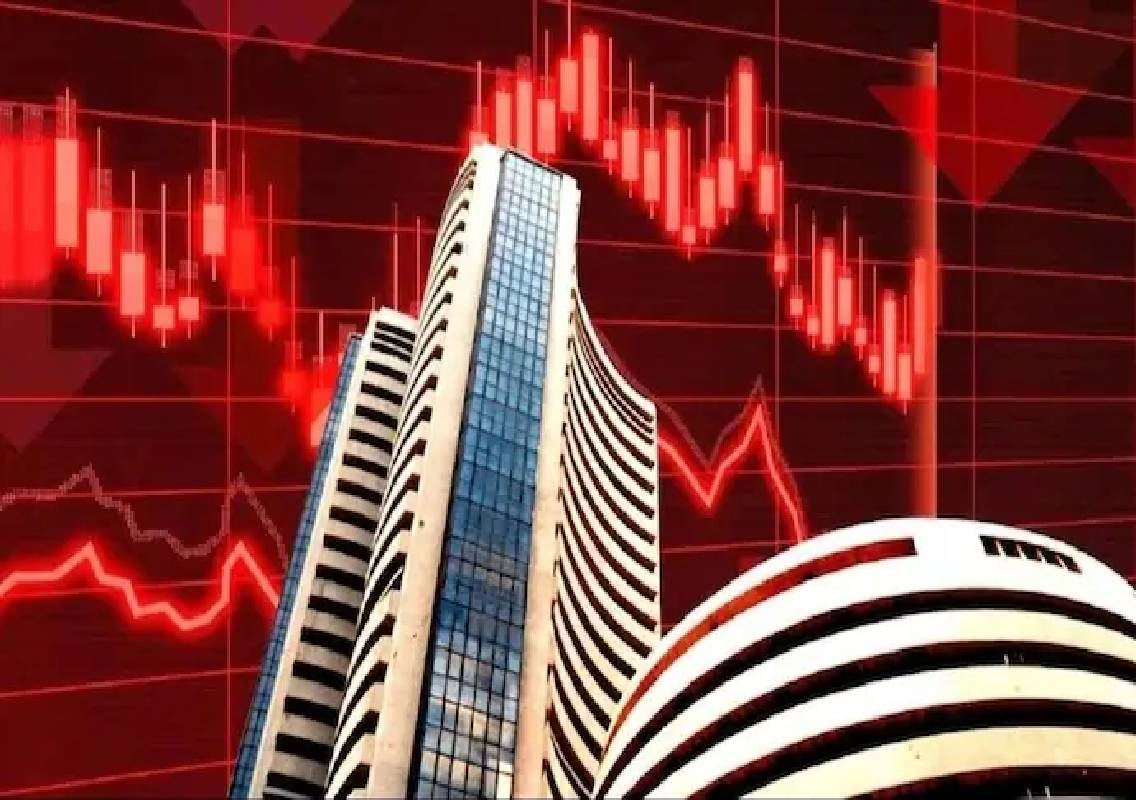 Sensex falls 443 points as bank stocks weigh on market - News Karnataka