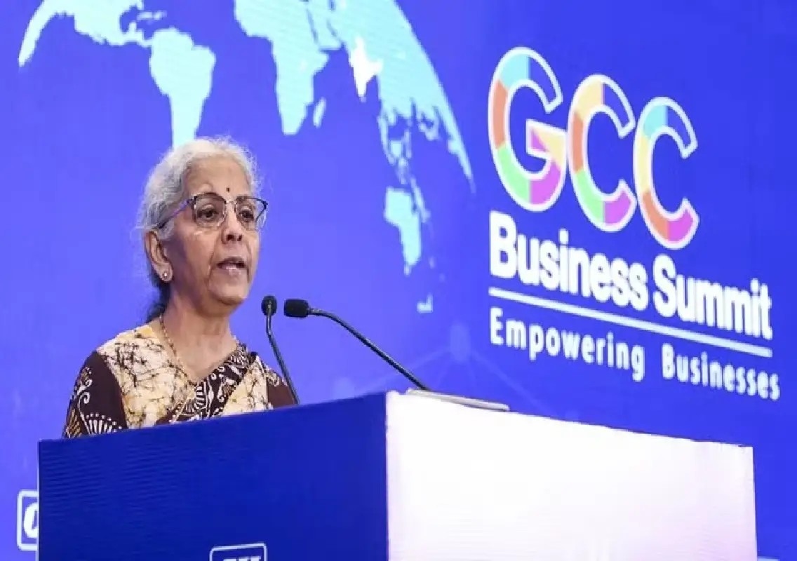 Sitharaman to review foreign currency deposit mobilisation with PSU banks - News Karnataka