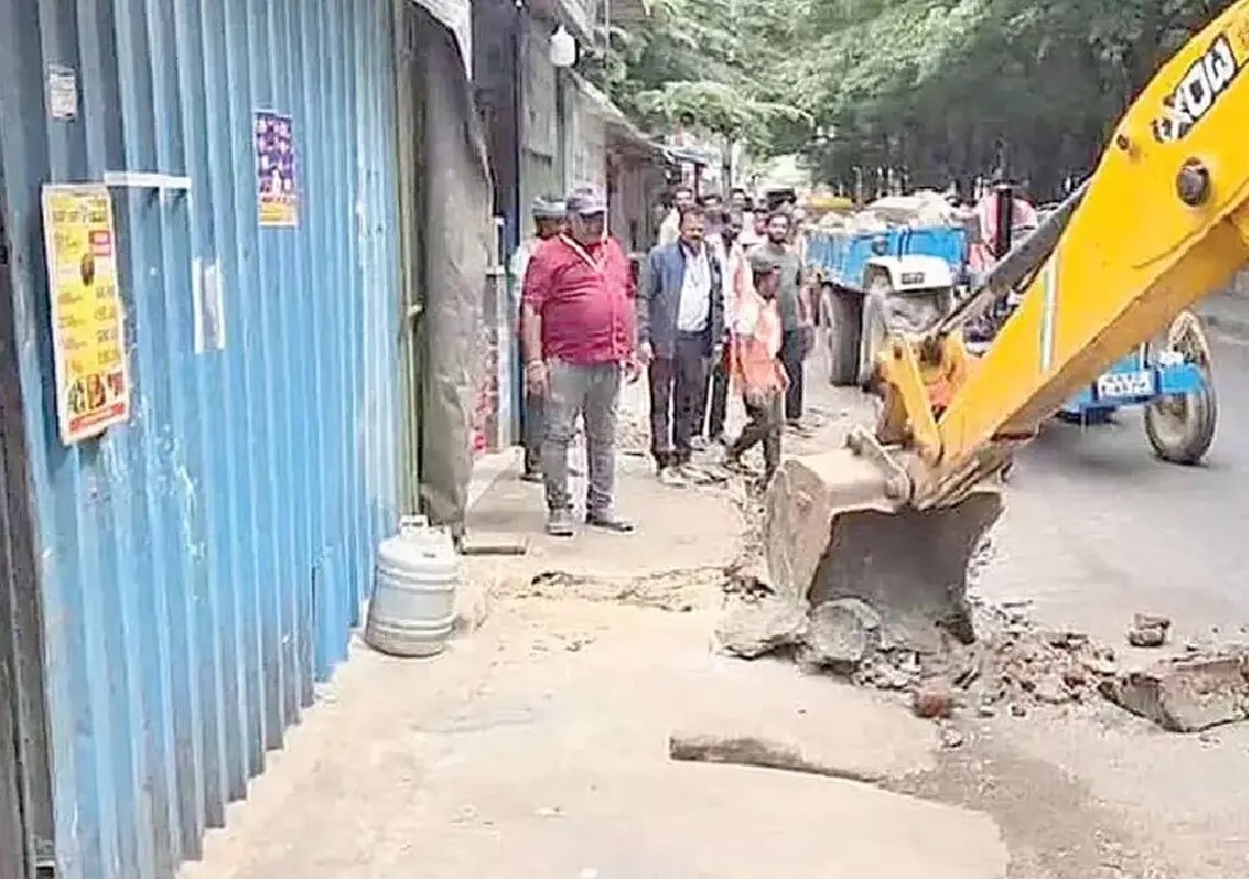 Street vendors held Bengaluru bandh over eviction drive - News Karnataka