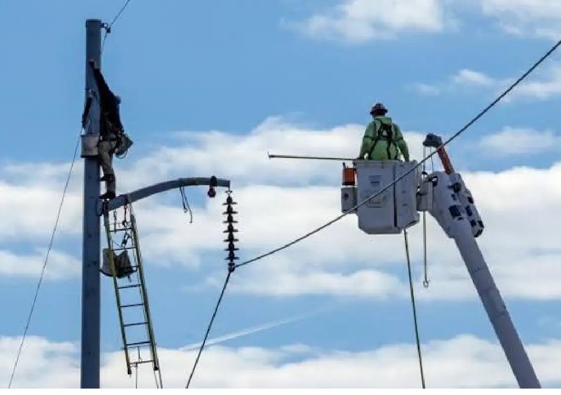 Technician suffers severe burns after touching 11 kV power line - News Karnataka