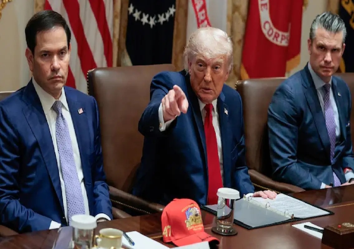 Trump abandons Iran peace deal after Strait of Hormuz attacks - News Karnataka
