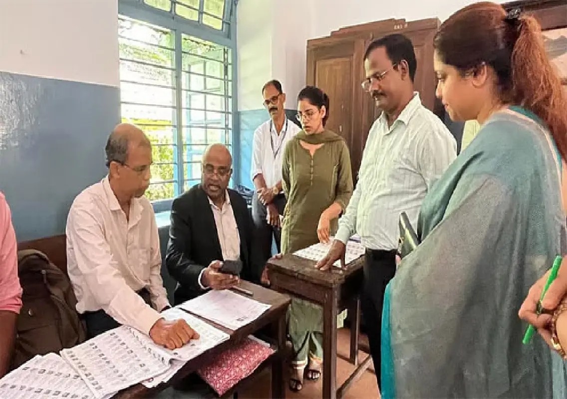 Voters can still apply after SIR, Karnataka CEO assures - News Karnataka