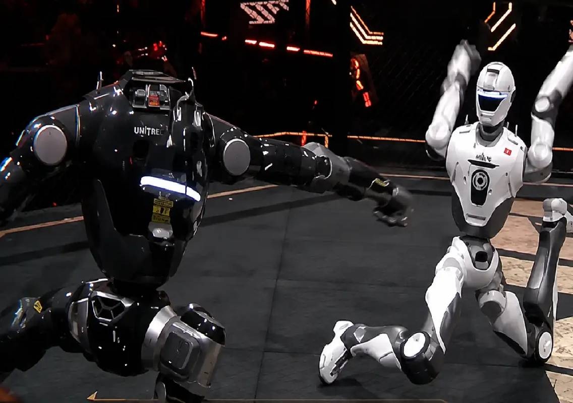White Eagle beats Matador in robot combat tournament - News Karnataka
