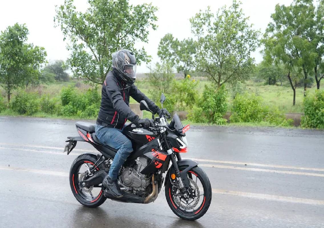 Aprilia Tuono 457 Special Edition review - News Karnataka