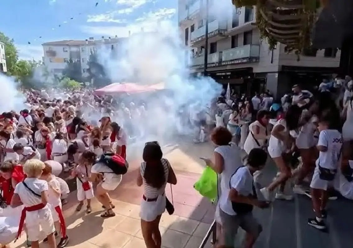 At least 50 injured as fireworks explode into crowd at Spanish festival - News Karnataka