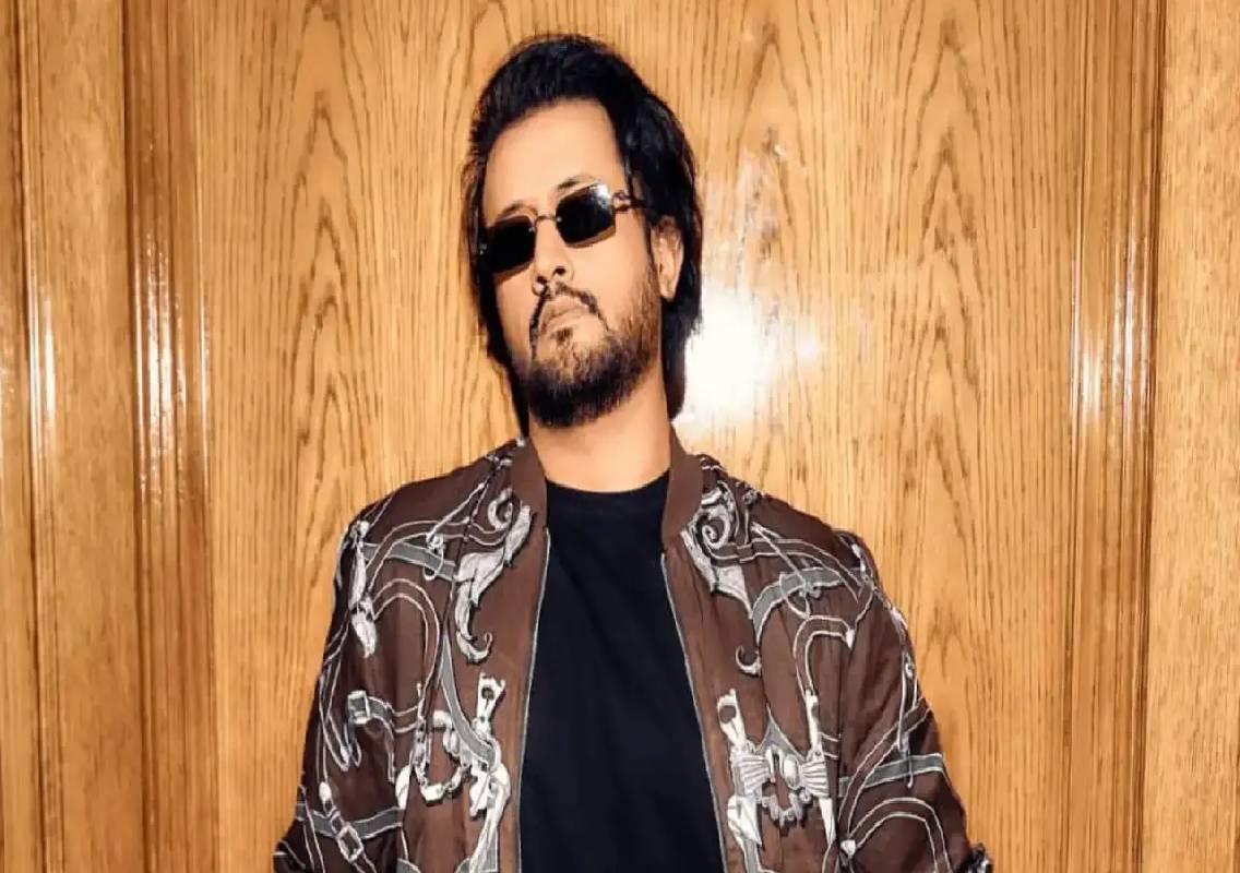 Atif Aslam says Indian fans use VPNs for his music - News Karnataka