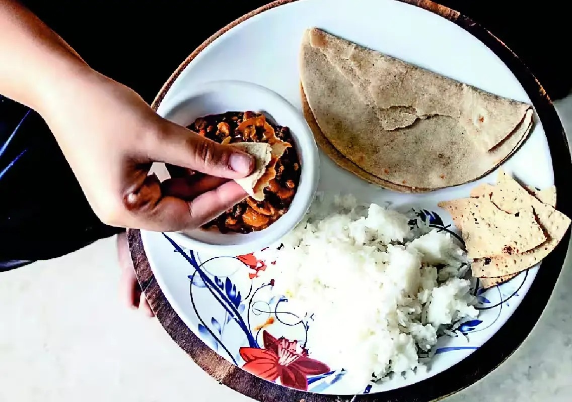 Bengaluru PG food raises concerns over hygiene and quality - News Karnataka