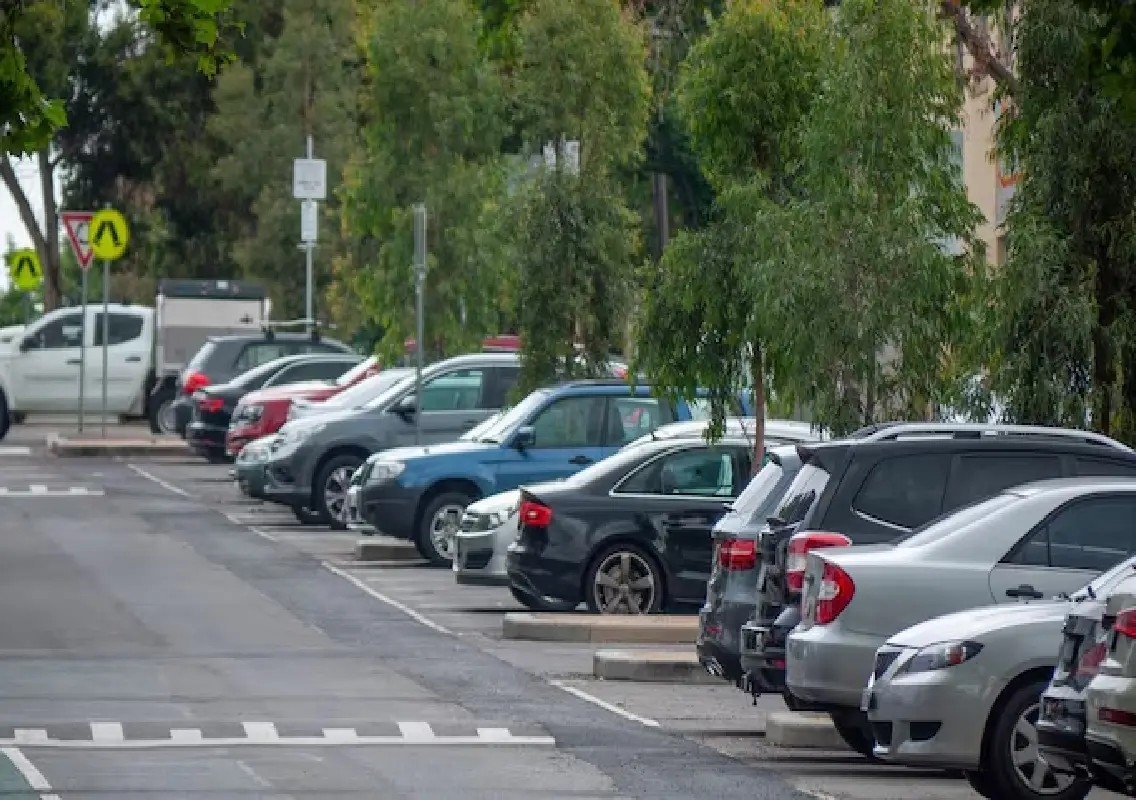 Bengaluru draft parking rules propose paid public parking - News Karnataka