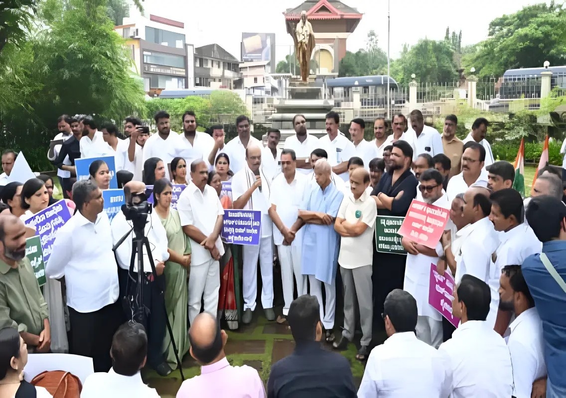 Congress protests in Mangaluru, seeks action against Yashpal Suvarna - News Karnataka