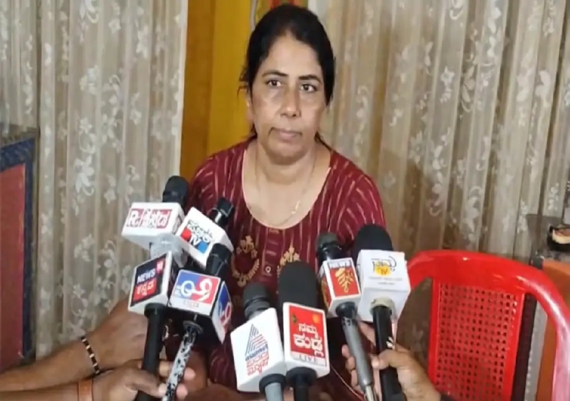 David D’Souza’s wife demands strict punishment for killers - News Karnataka