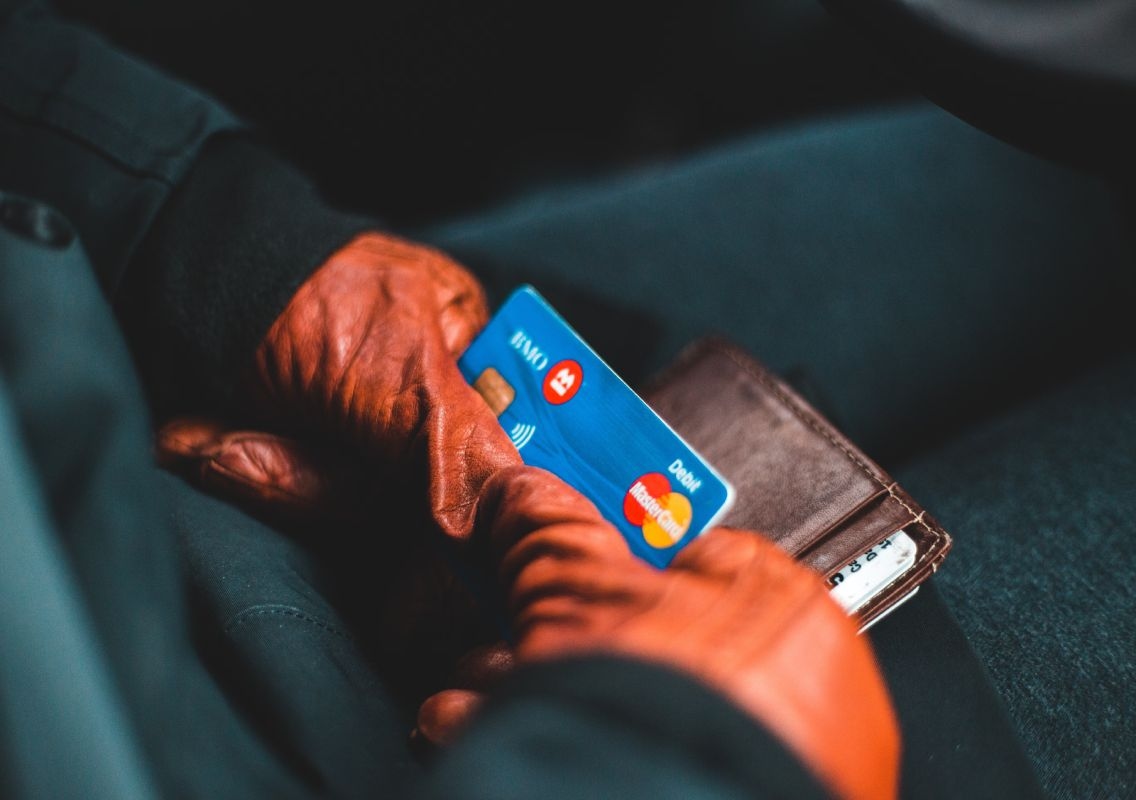 Bank fined for blocking debit card without notice - News Karnataka