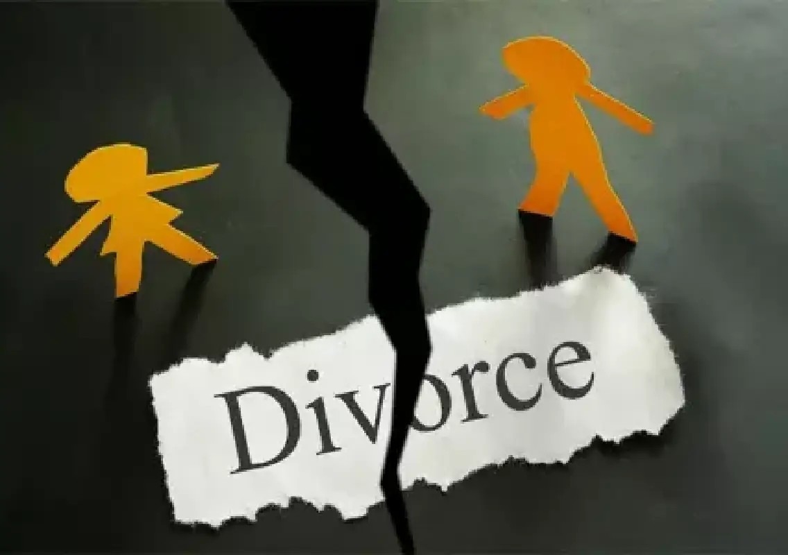Delhi HC rejects divorce plea over sedative claim after 18 years - News Karnataka