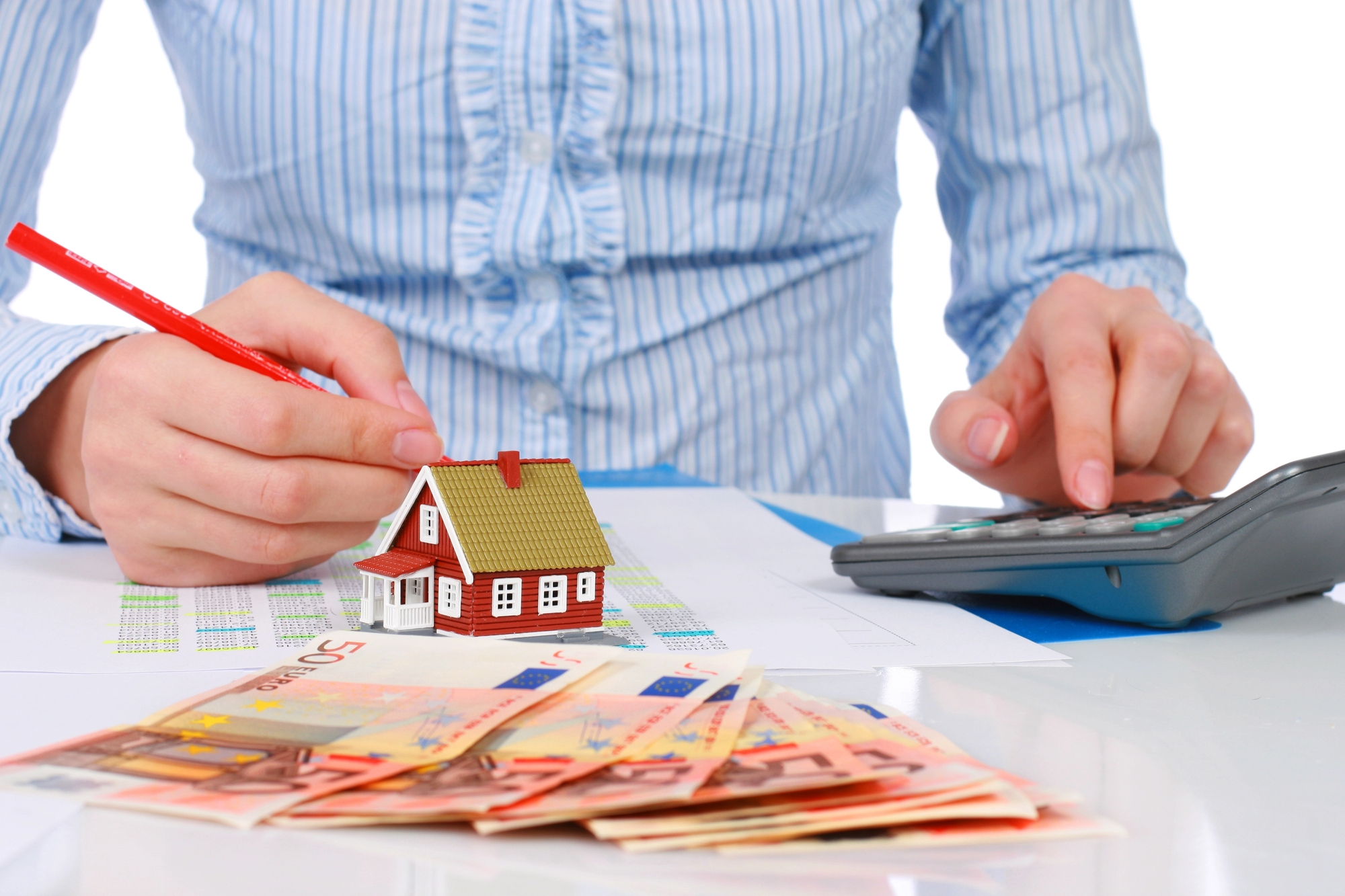 Bank or Housing Finance Company: Making the Right Home Loan Choice? - News Karnataka
