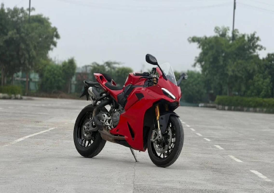 Ducati V2 S: Why the 120 hp Superbike Stands Out - News Karnataka