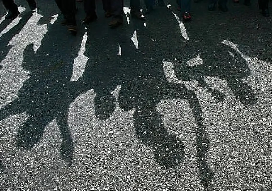 Five arrested after signboard dispute turns violent in Bengaluru - News Karnataka
