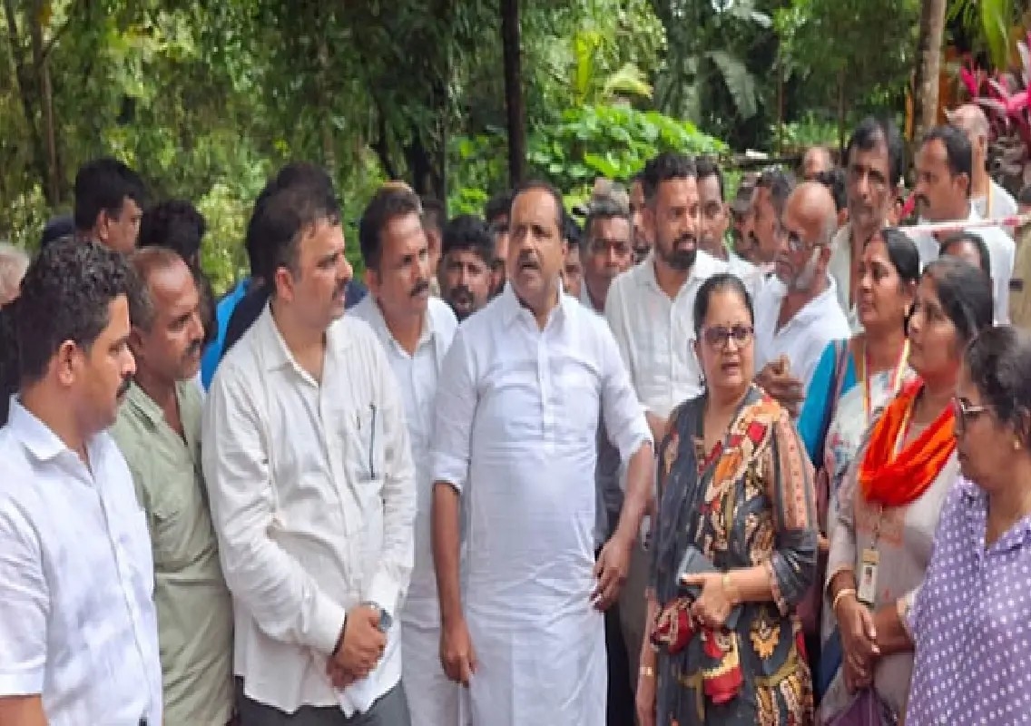 Hotels serving unsafe food will face action, says U T Khader - News Karnataka