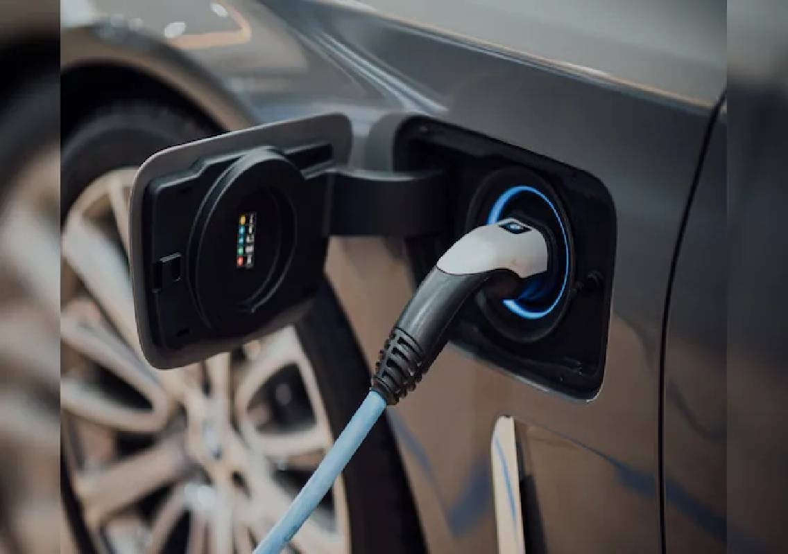 India EV exports jump to $369 million in Q1 FY27 - News Karnataka