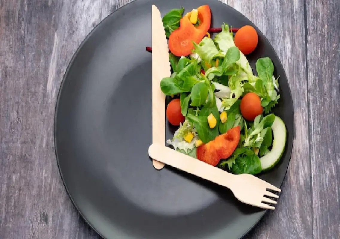 Intermittent fasting: How long fasting may affect women’s hormones - News Karnataka