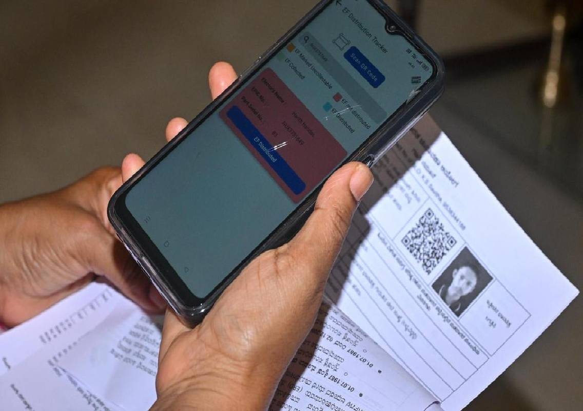 74 lakh Karnataka voters face SIR difficulties - News Karnataka