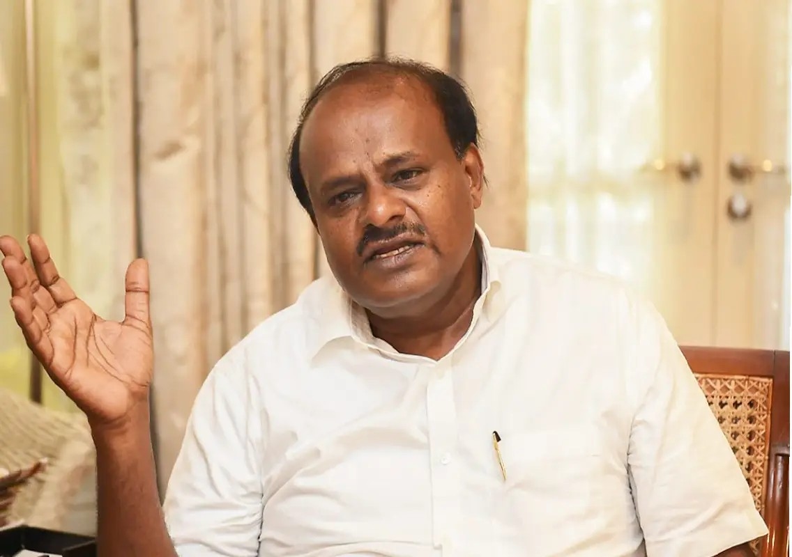 Kumaraswamy asks JD(S) MLAs to target Congress govt in session - News Karnataka