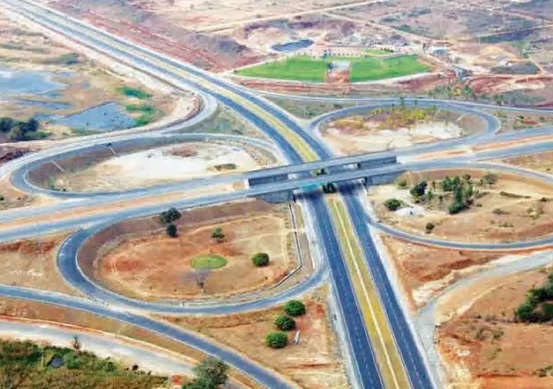 Kumaraswamy demands takeover of Bengaluru-Mysuru corridor project - News Karnataka