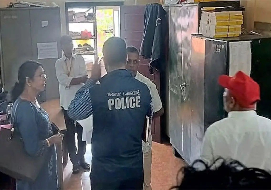 Lokayukta team conducts surprise inspection at Karkala TMC - News Karnataka