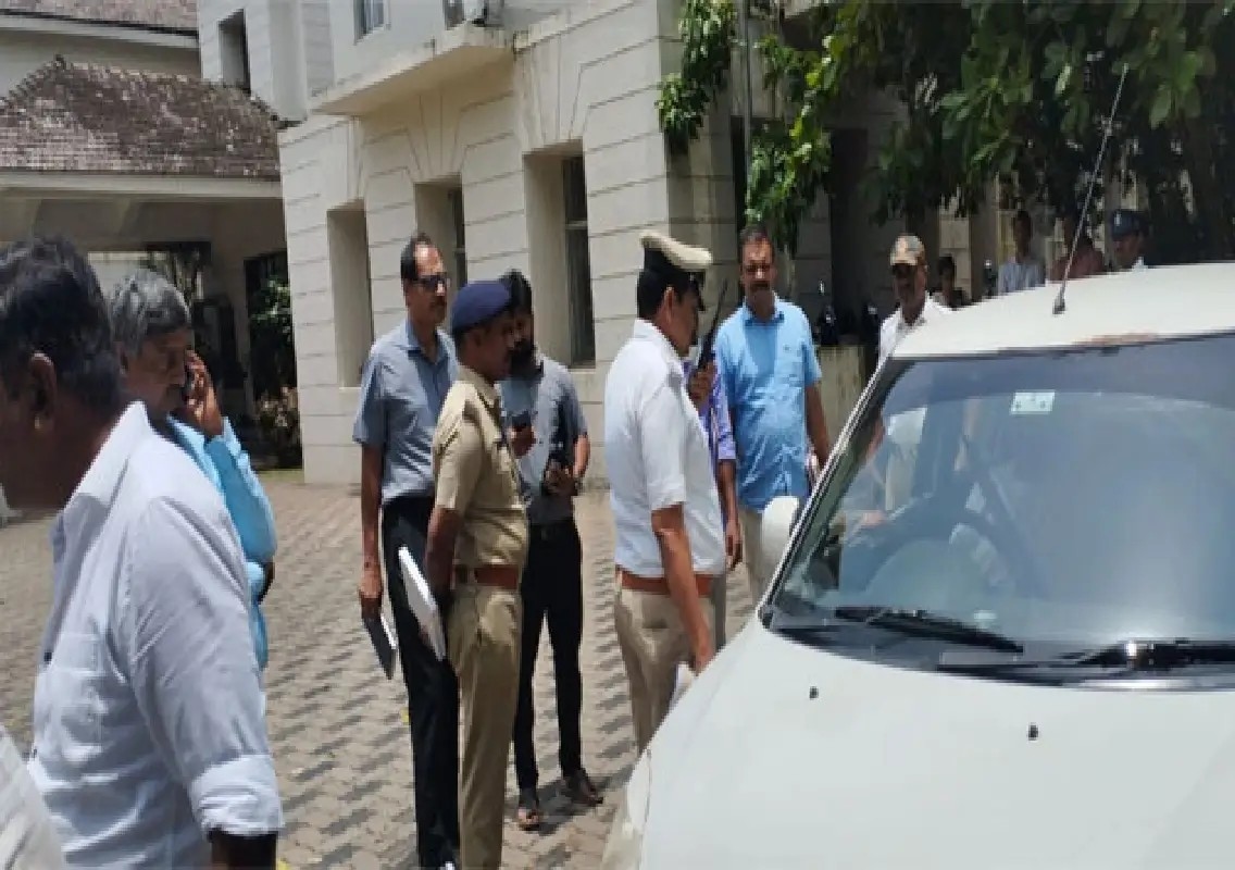 Mangaluru police flag faulty panic buttons in tourist vehicles - News Karnataka