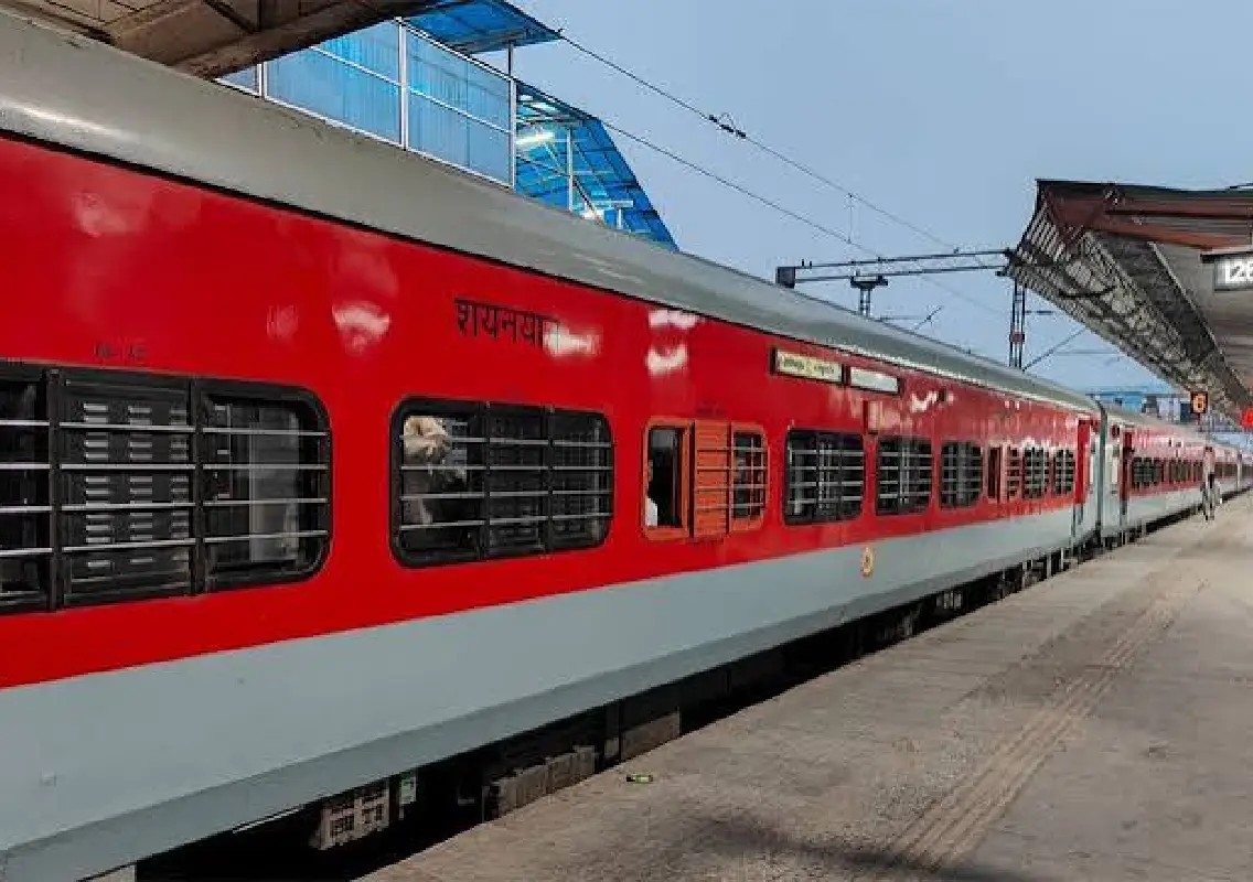 Mother killed by train while trying to save son after liquor money dispute - News Karnataka