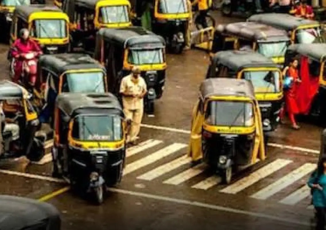 Mumbai drivers question Marathi test fairness over ‘out-of-syllabus’ questions - News Karnataka