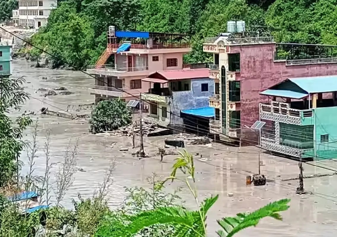 Nepal floods leave villages devastated as rescue operations continue - News Karnataka