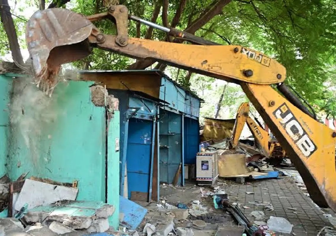 Over 200 KR Market shops demolished, traders lose livelihoods - News Karnataka