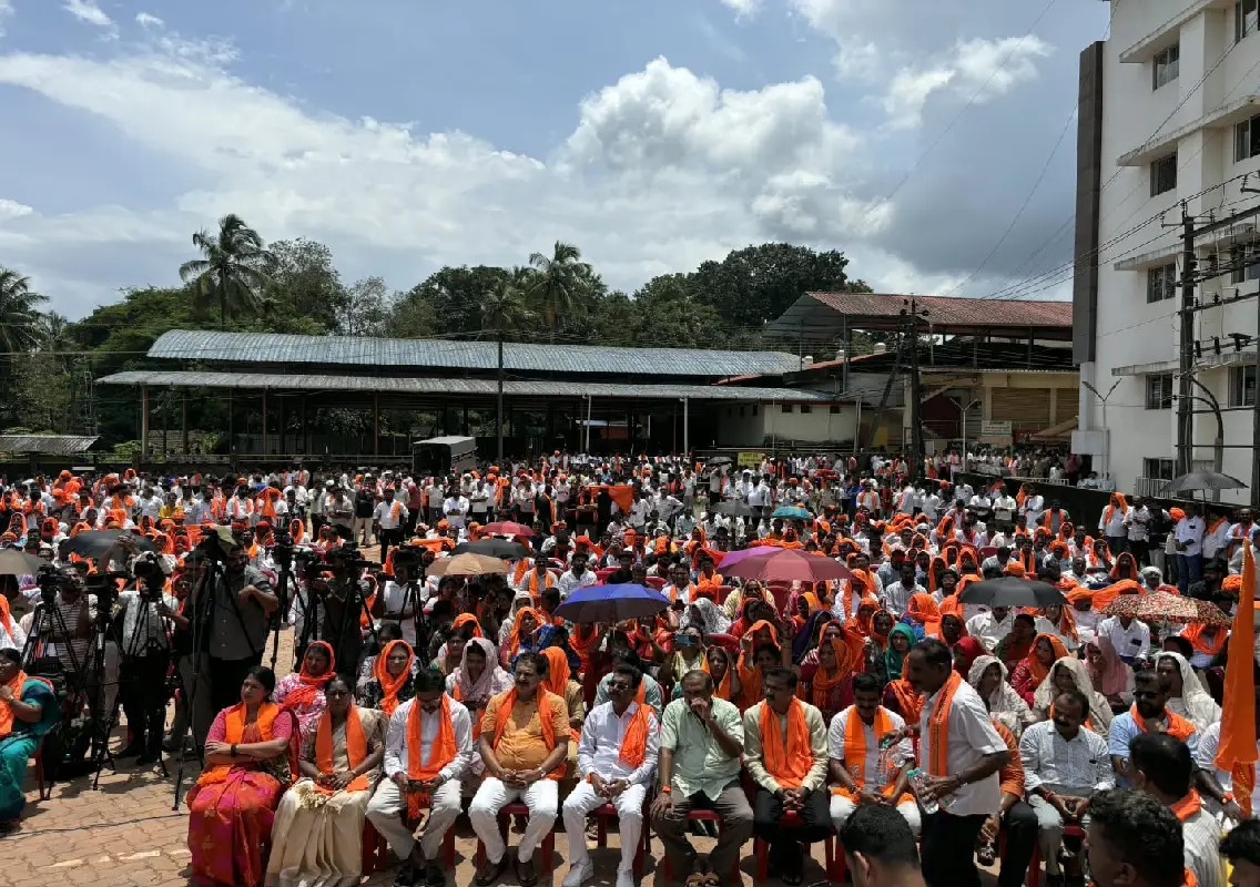 Puttur Chalo protest seeks arrest of accused in shop attack - News Karnataka