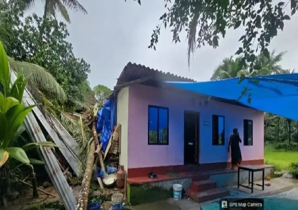 Rain damages three houses in Bantwal amid continuous downpour - News Karnataka